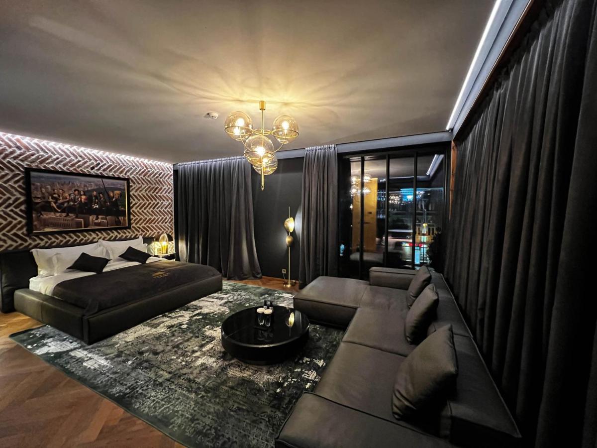 Hotel Mandarin Club House Batumi Exterior foto